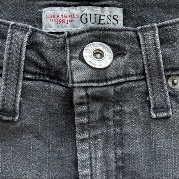 Vintage Guess Cut Off Jean Shorts - Picture 2 of 8